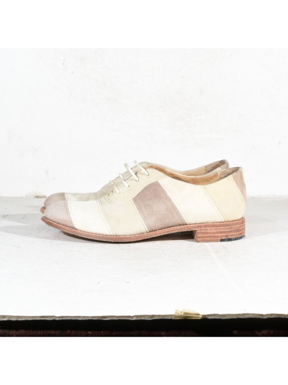 The Office of Angela Scott Mr. Smith Striped Suede Oxfords Womens 39 - Picture 2 of 8